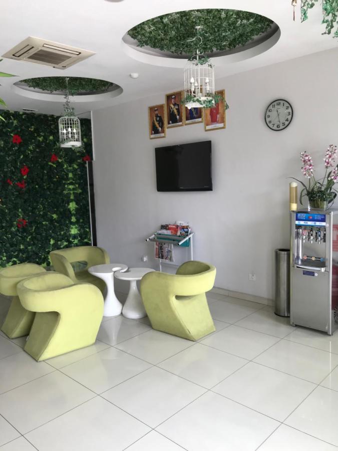 Goody Hotel Johor Bahru Exterior foto
