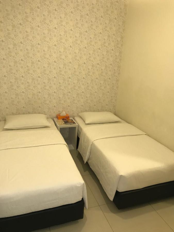 Goody Hotel Johor Bahru Exterior foto